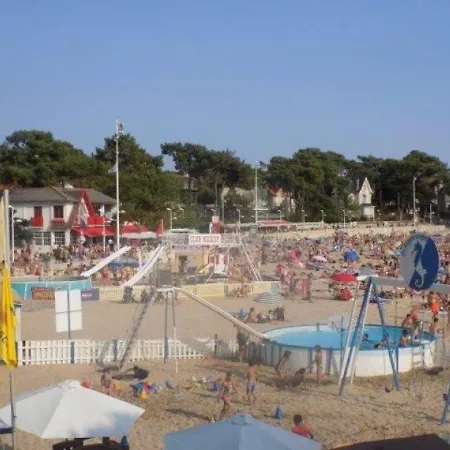 Hébergement de vacances Maison Saint-palais-sur-mer, 3 Pieces, 5 Personnes - Fr-1-305-1340